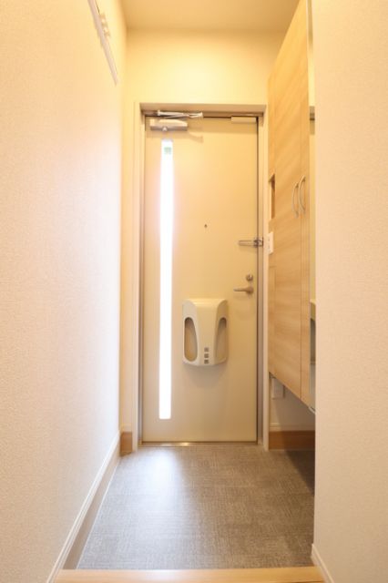 つくばエクスプレス 流山セントラルパーク駅 徒歩15分 2階建 築7年の玄関写真