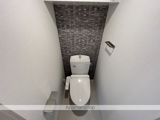 ＪＲ大阪環状線 大阪城公園駅 徒歩9分 15階建 築5年のトイレ写真
