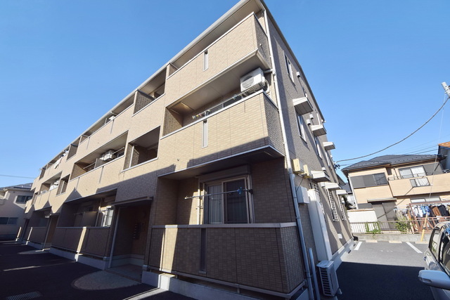 建物外観　～人気のハウスメーカー施工～