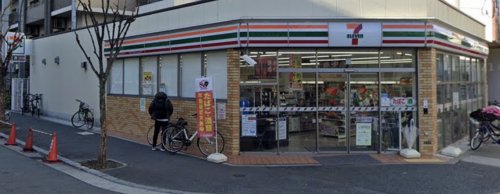 コンビニ　セブンイレブン 大阪南堀江4丁目西店（コンビニ）まで1047m