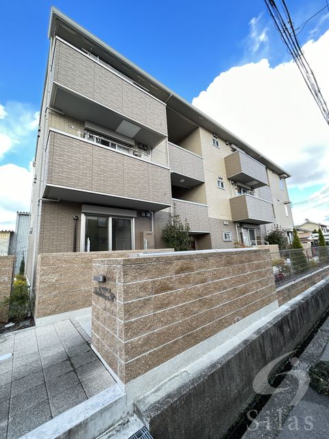 アビタシオン 栄の外観写真