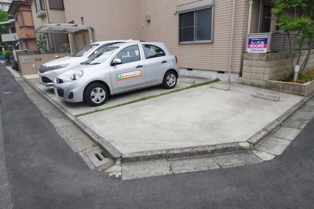 駐車場　★お問い合わせはタウンハウジング町田店まで★