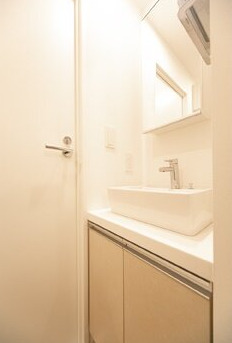 洗面設備　別タイプ部屋　参考写真です