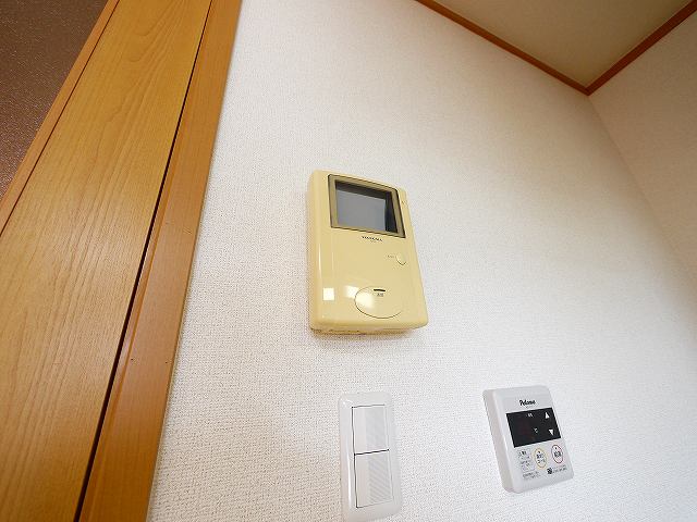 セキュリティ　モニター付きインターホンです