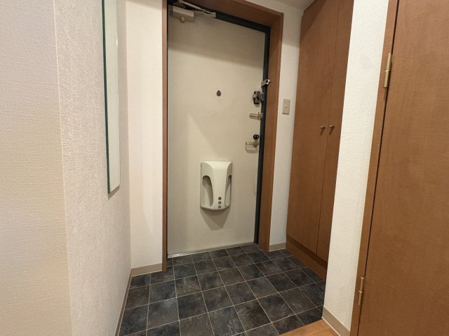 玄関　ランドハウス浄心