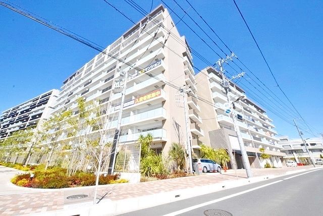 建物外観　2021年3月完成　お申込みはタウンハウジング船橋店まで