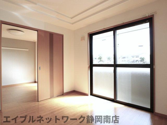 居室・リビング　ゆったりとしたリビングです