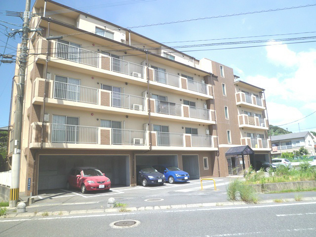 宇宿川平ビルの建物外観