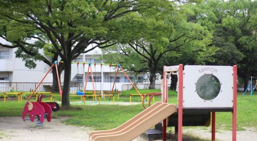 公園　茶屋ケ坂公園（公園）まで2429m