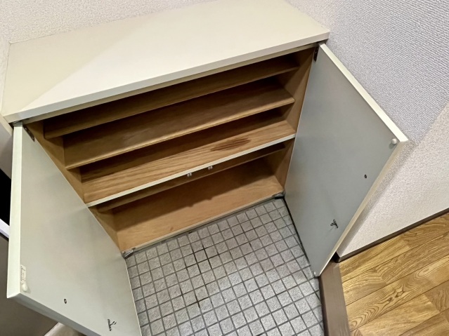 収納　写真は別号室です。