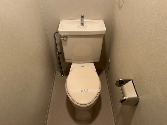 トイレ　※別部屋の写真です
