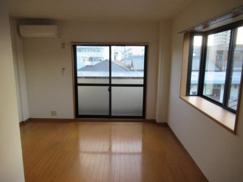 モンフルール竹橋　居室・リビング　洋室