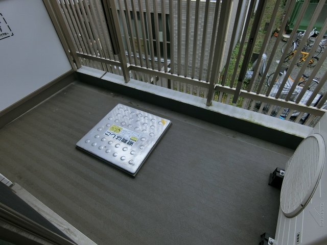 バルコニー　※別号室参考画像