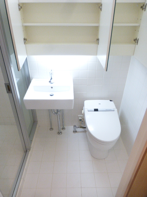 トイレ　トイレ