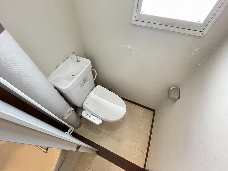 トイレ　トイレ