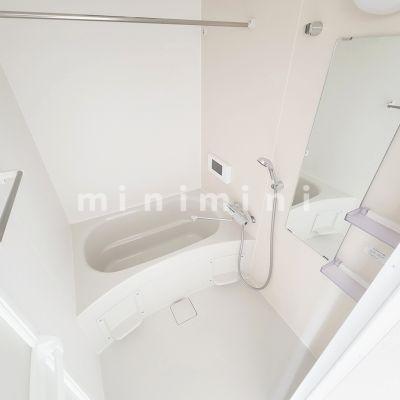 バス・シャワールーム　※写真は同シリーズ類似物件を含む為現況優先とさせて頂きます