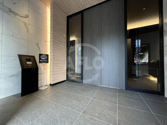 エントランス　THE HIGH HORIE(ザ ハイ ホリエ)　エントラン