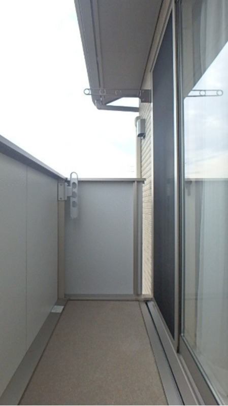 バルコニー　図面と現状に相違がある場合には現状を優先