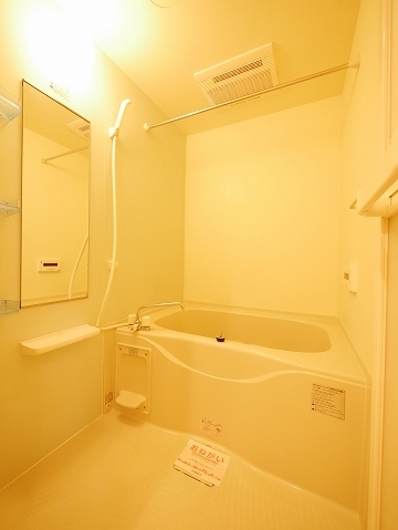 バス・シャワールーム　バス※別部屋参考写真