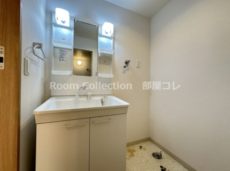 洗面設備　※同物件他部屋写真 反転の場合有