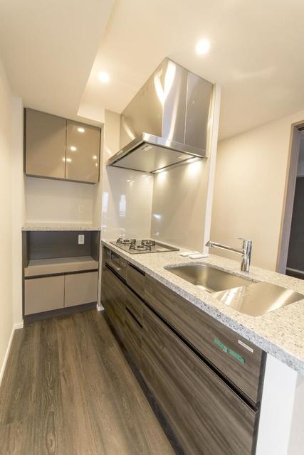 キッチン　※写真は同タイプ住戸です。