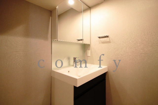 洗面設備　独立洗面台