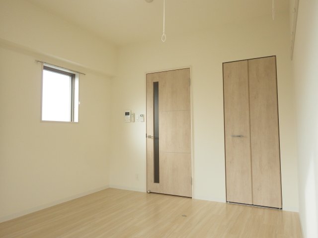 セキュリティ　同型タイプの写真です。色が異なる場合があります。現況優先