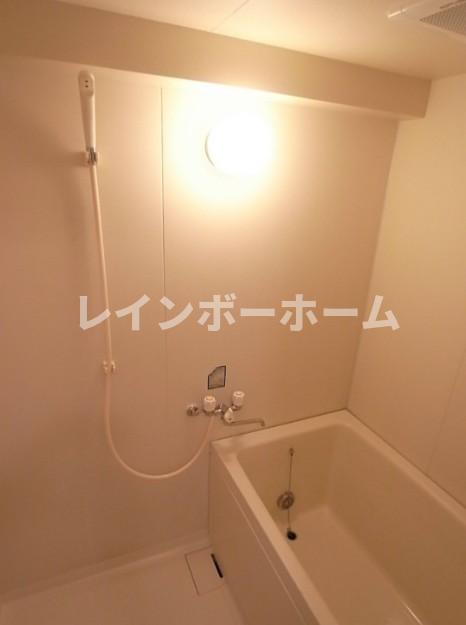 バス・シャワールーム　日々の暮らしに欠かせないお風呂です