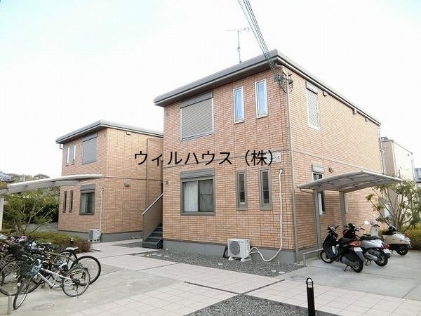 建物外観　住環境良好です！