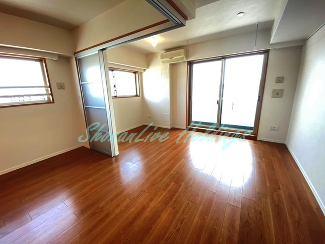 居室・リビング　使いやすいリビングになります♪