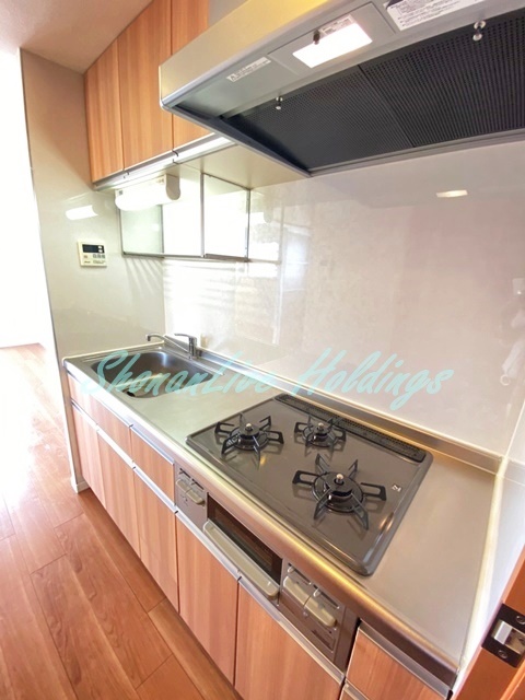 キッチン　広々としたキッチンです♪