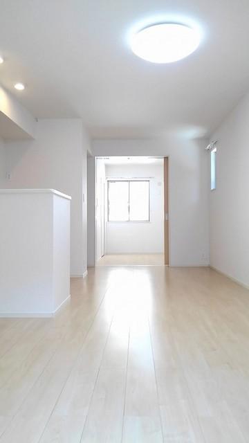 居室・リビング　リビング