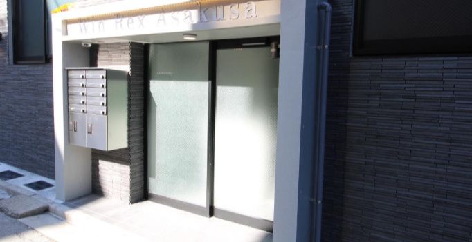 エントランス　毎日通るエントランス♪