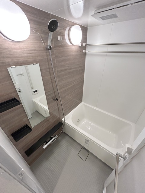 バス・シャワールーム