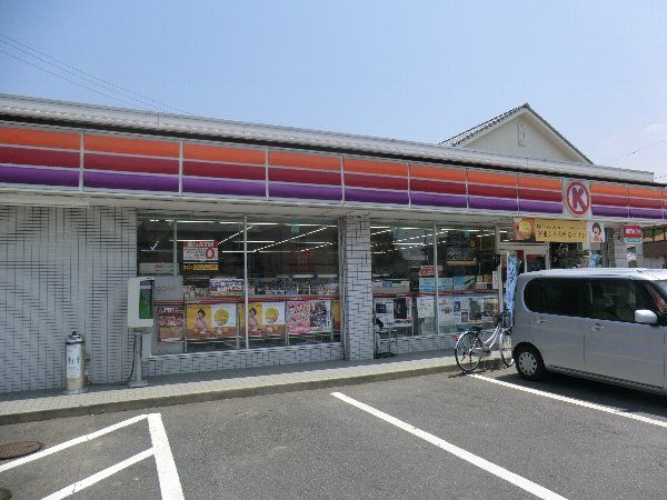 コンビニ　サークルＫ（コンビニ）まで80m