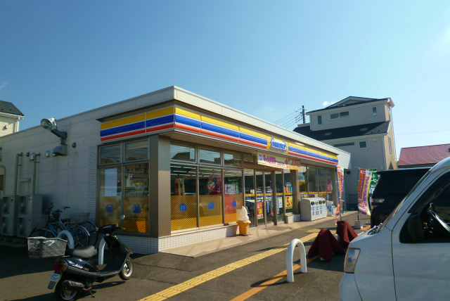 コンビニ　ミニストップ 四街道市大日店（コンビニ）まで384m