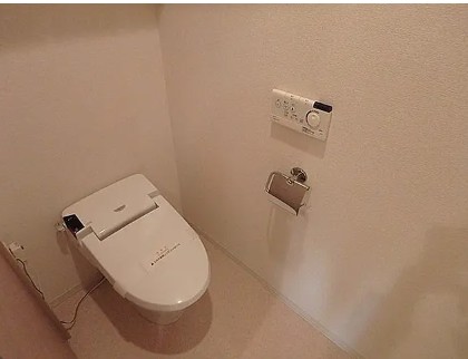 トイレ　写真は同タイプ住居です。