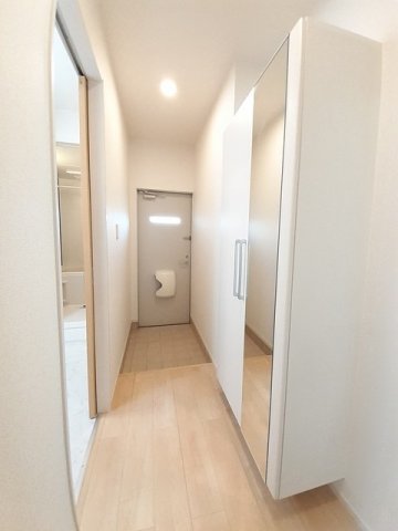 玄関　落ち着いた玄関です