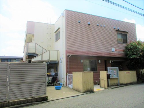 幼稚園・保育園　にじいろ保育園犬蔵（幼稚園・保育園）まで660m