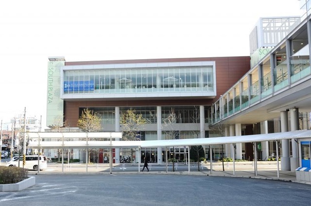 ショッピングセンター　たまプラーザTERRACE SOUTH PLAZA(たまプラ（ショッピングセンター）まで1704m
