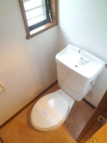トイレ　別部屋参考写真