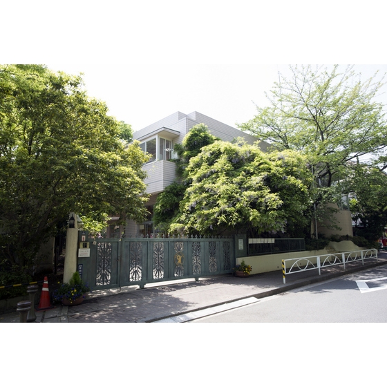 幼稚園・保育園　金の星幼稚園（幼稚園・保育園）まで640m