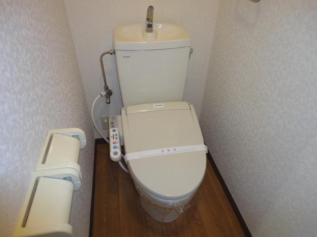 トイレ　シャワー付トイレ