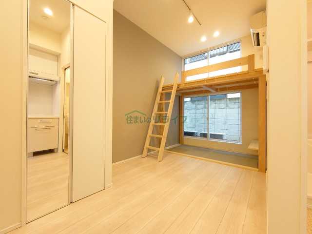 居室・リビング　リライフ下北沢店