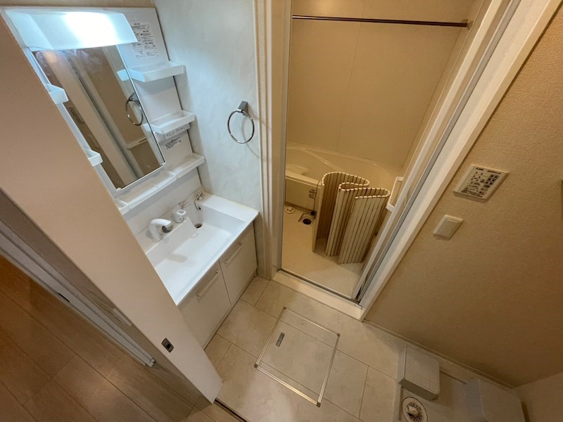洗面設備　別部屋