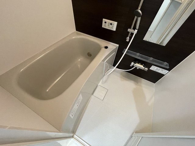 バス・シャワールーム　お風呂で日々の疲れを落としましょう