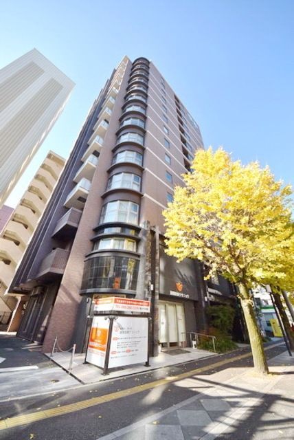 建物外観　博多駅徒歩５分でありながら静かな環境です