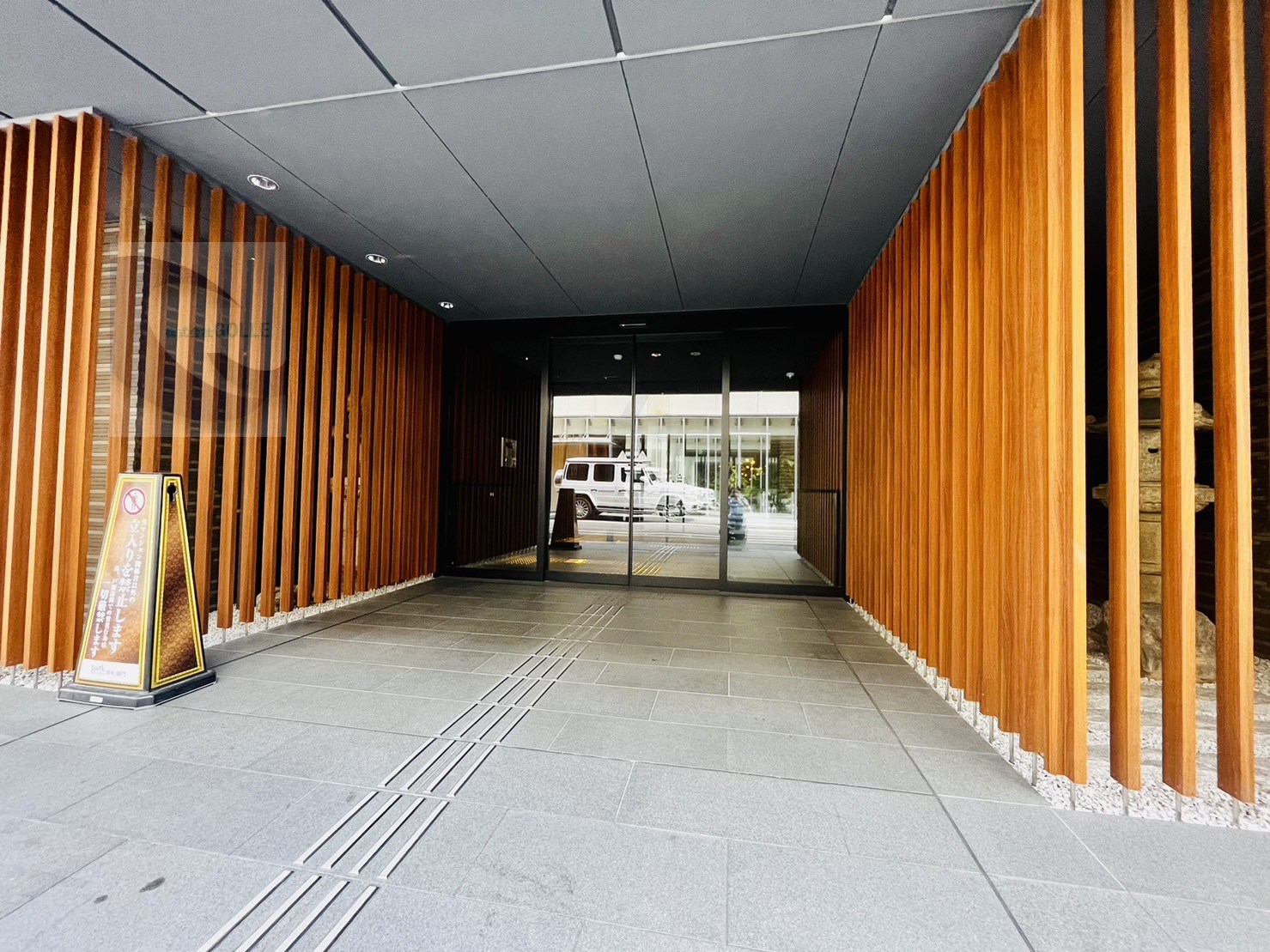パークホームズ堺町御門の外観写真