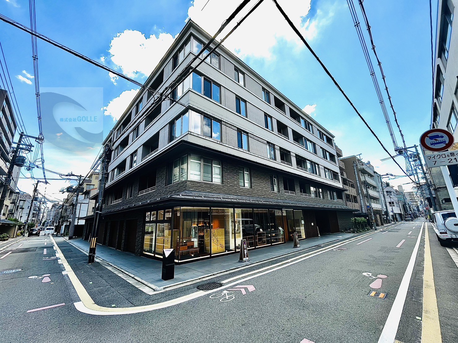 パークホームズ堺町御門の外観写真