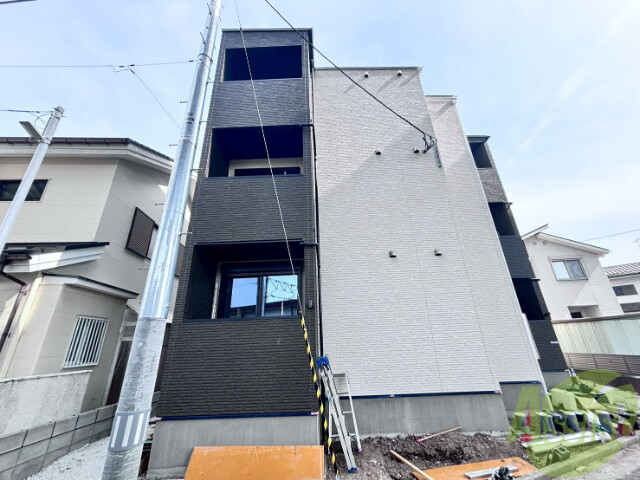 建物外観　宮城野区平成１丁目「ＲＥＧＡＬＩＳＴ東仙台プレミア」